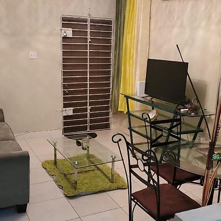#1 Jacaranda Vacation Home Spanish Town Luaran gambar