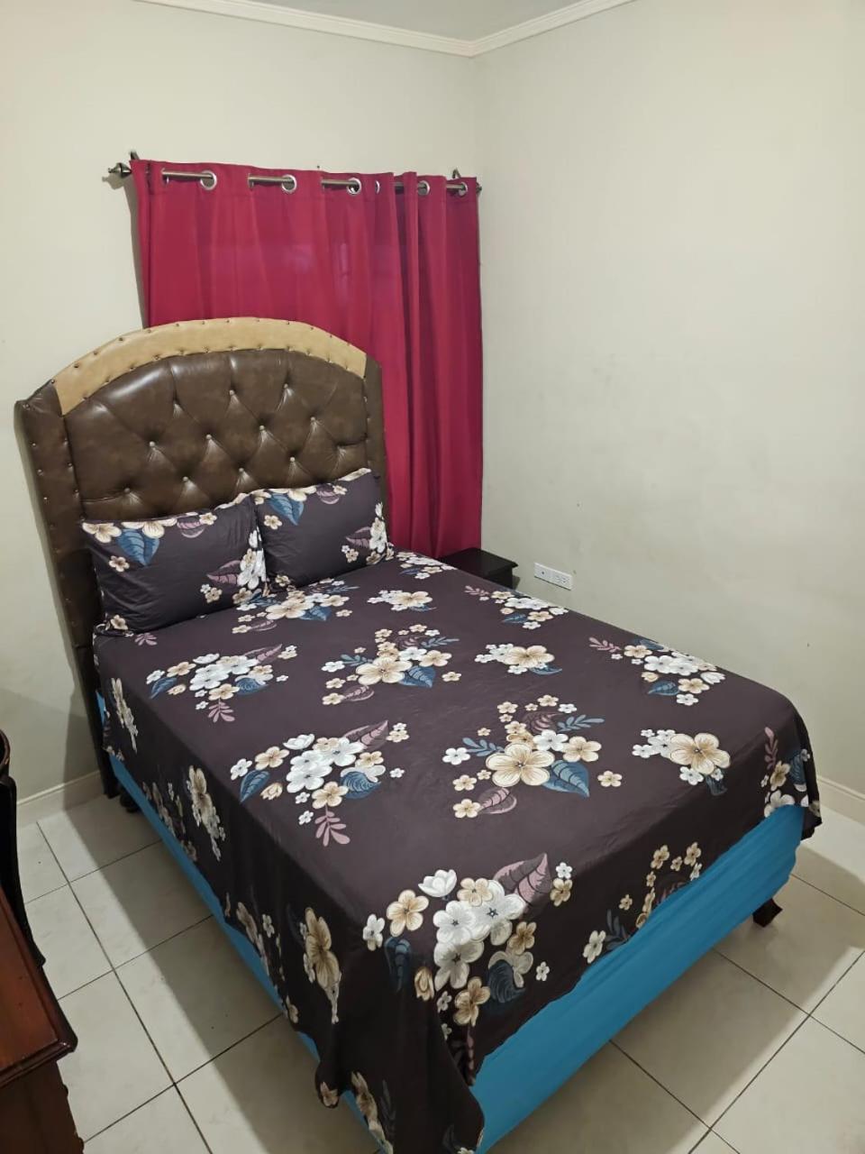 #1 Jacaranda Vacation Home Spanish Town Luaran gambar